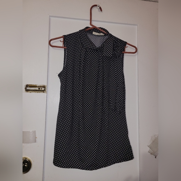 Tiffany & Grey Women Blouse, Sleeveless, Polka Dots, Size S - Picture 9 of 16